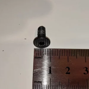 Tornillo M5×12 hexagonal avellanado